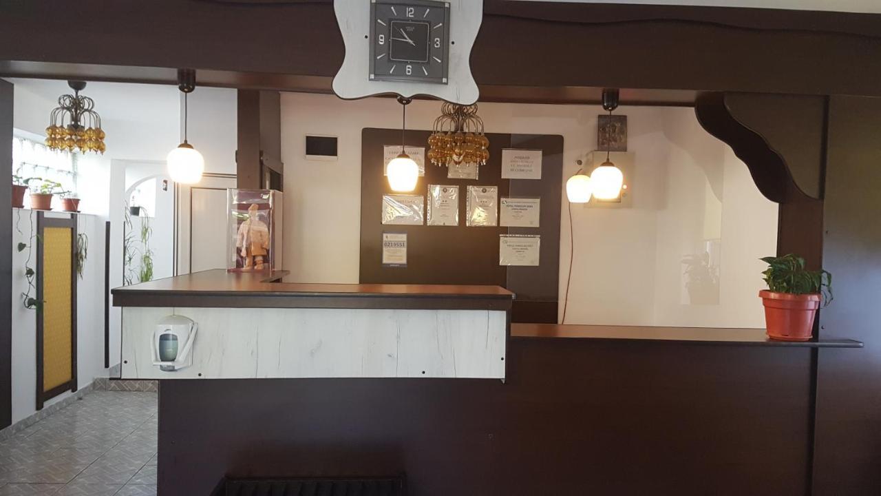 Pensiunea Casa Noastra Hotel Sinaia Ngoại thất bức ảnh