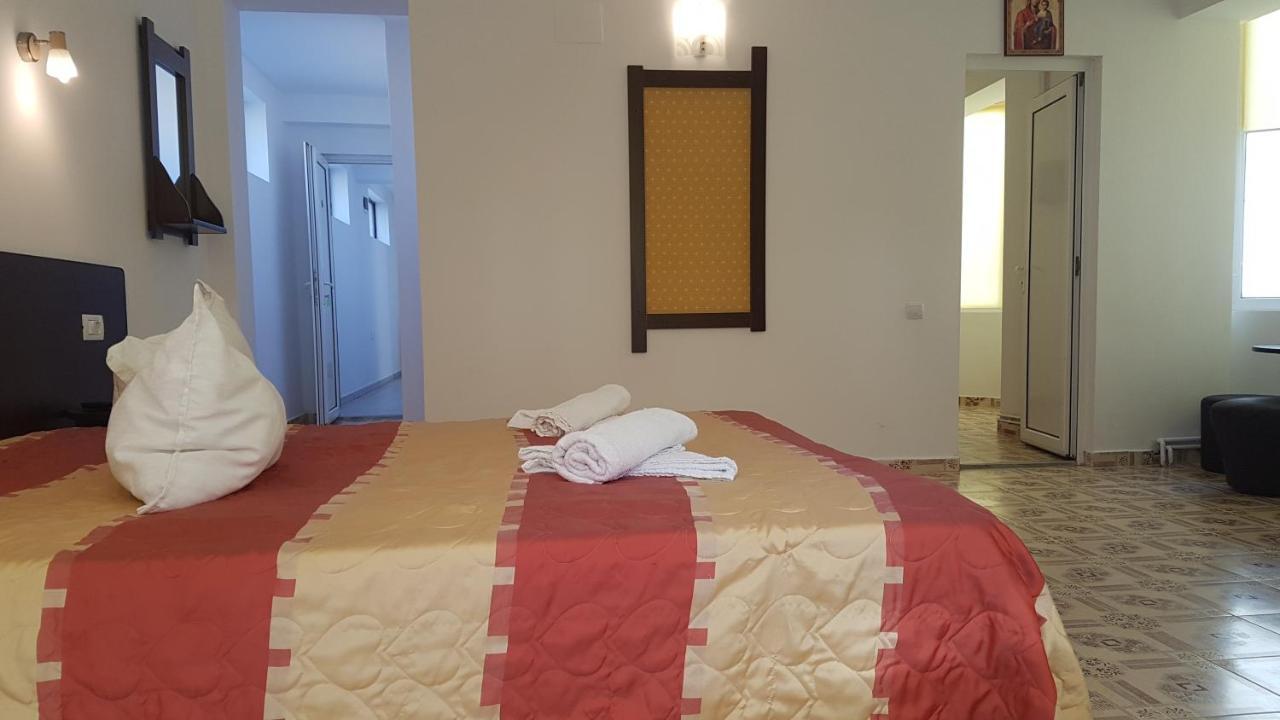 Pensiunea Casa Noastra Hotel Sinaia Ngoại thất bức ảnh