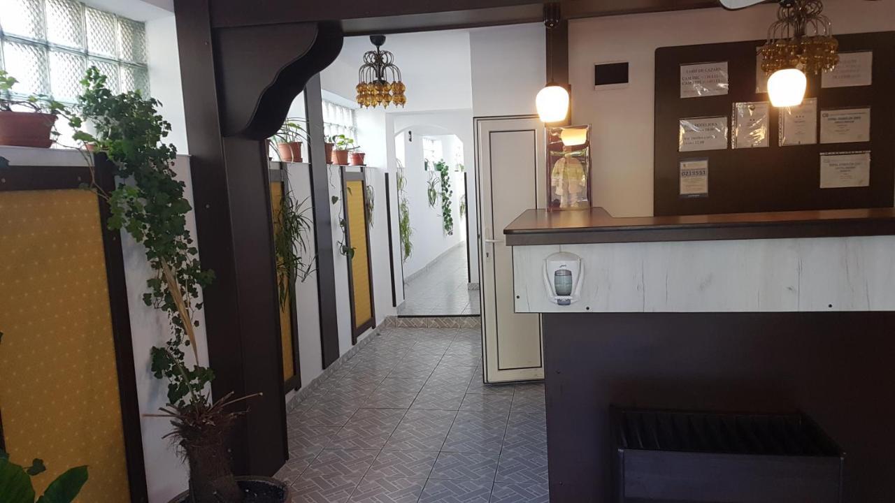 Pensiunea Casa Noastra Hotel Sinaia Ngoại thất bức ảnh